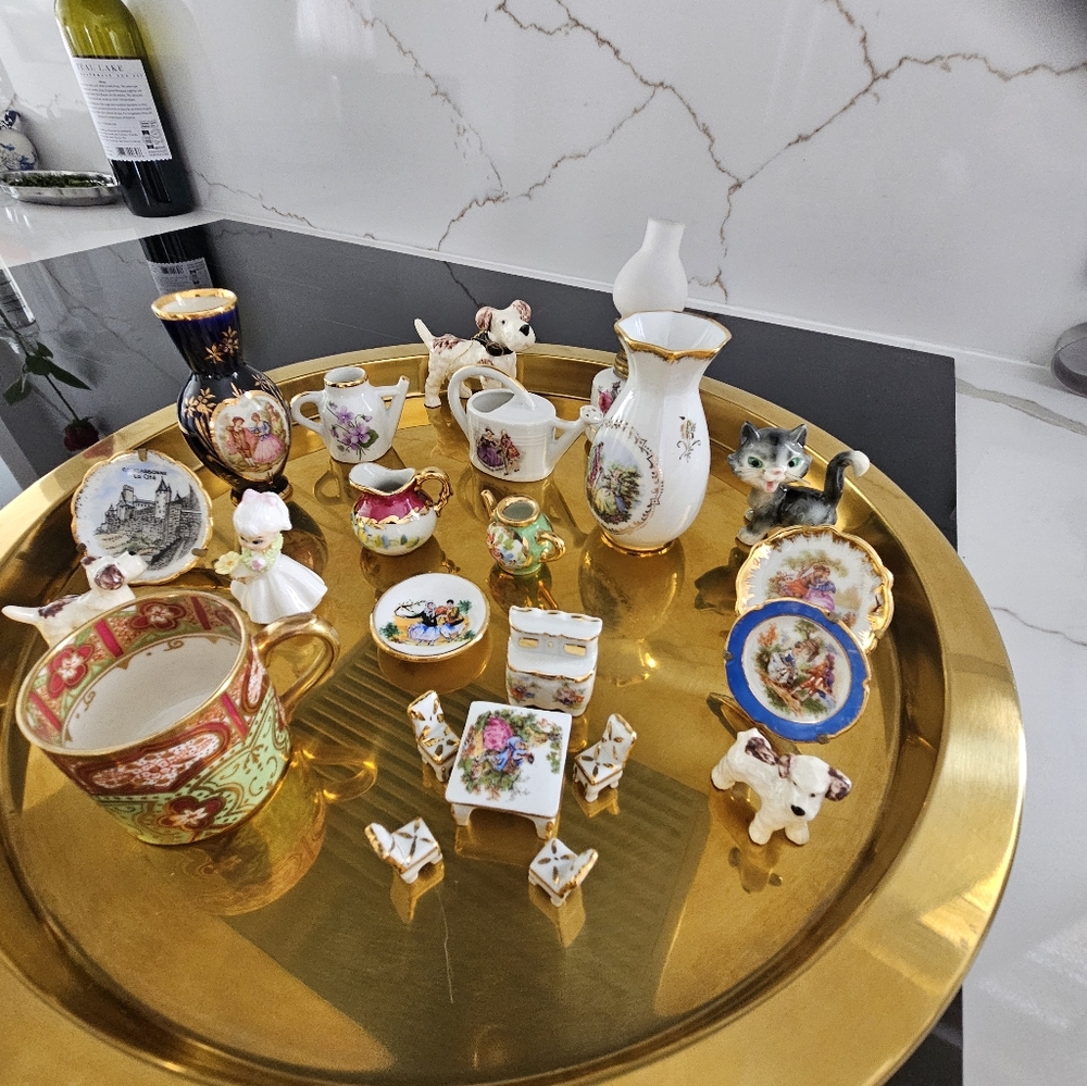 MINIATURE COLLECTION OF PORCELAINE DE LIMOGES